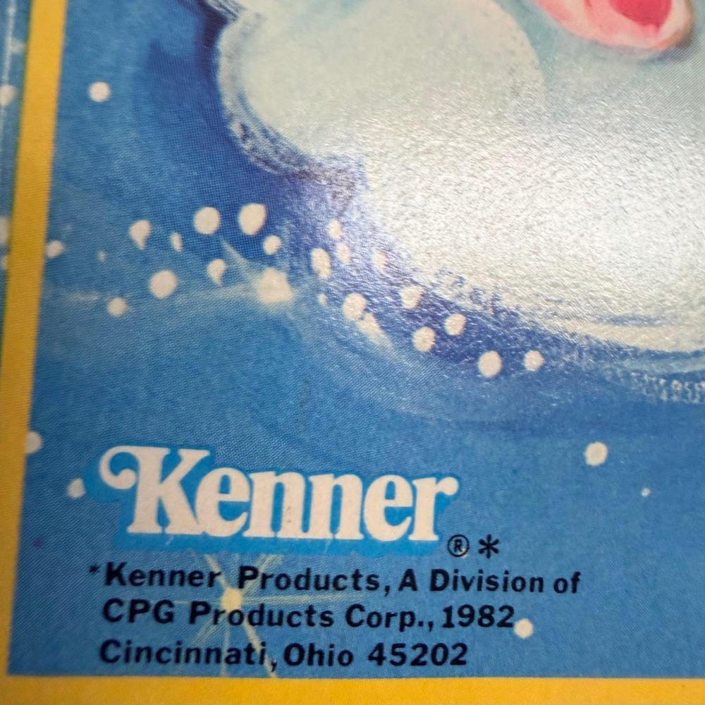 Vintage 1982 Care Bears Coloring Book Kenner Products 18400 Retro 80s Toy - Picture 2 of 9
